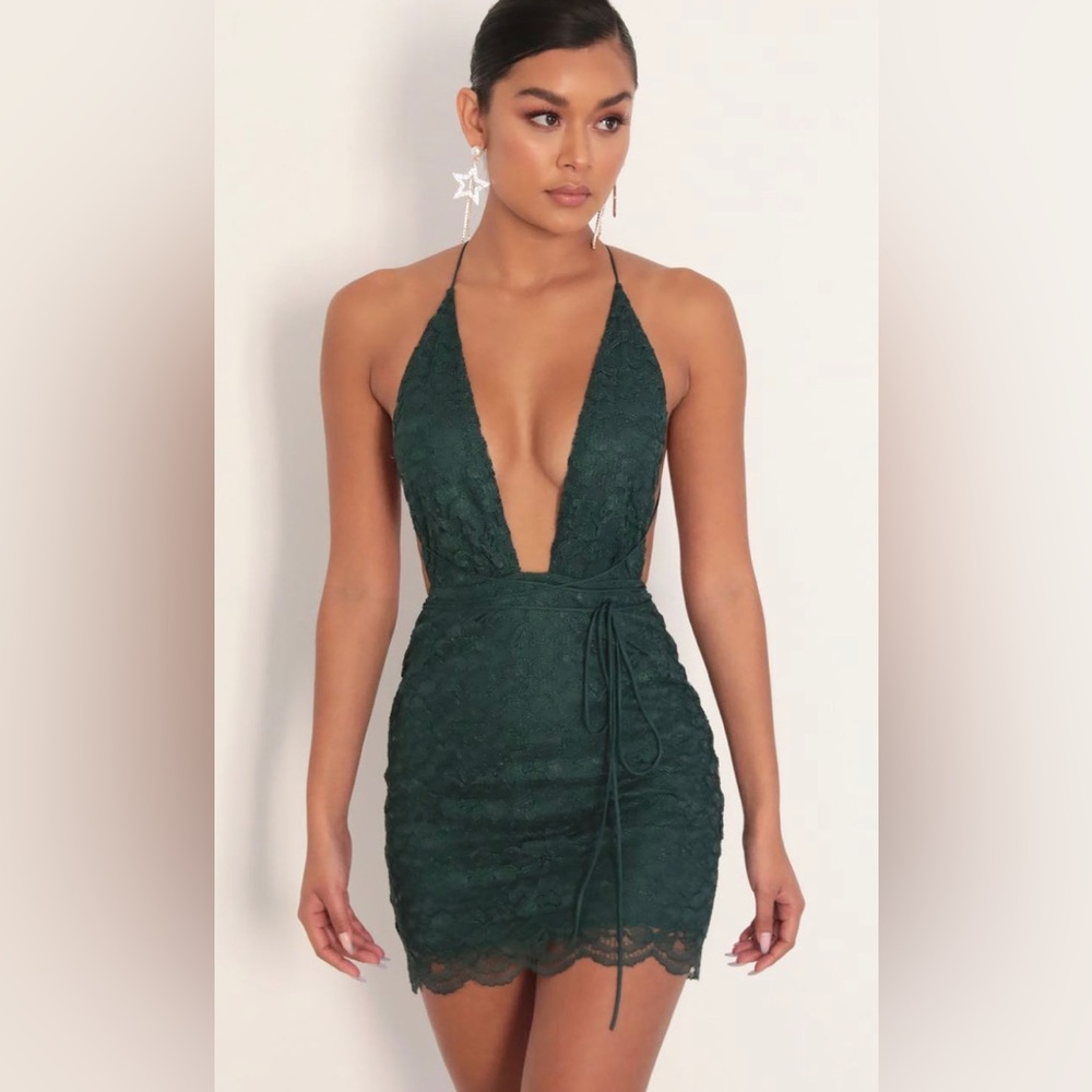 Lucy in the Sky - Azlin Plunge Dress in Hunter Green - Size Large